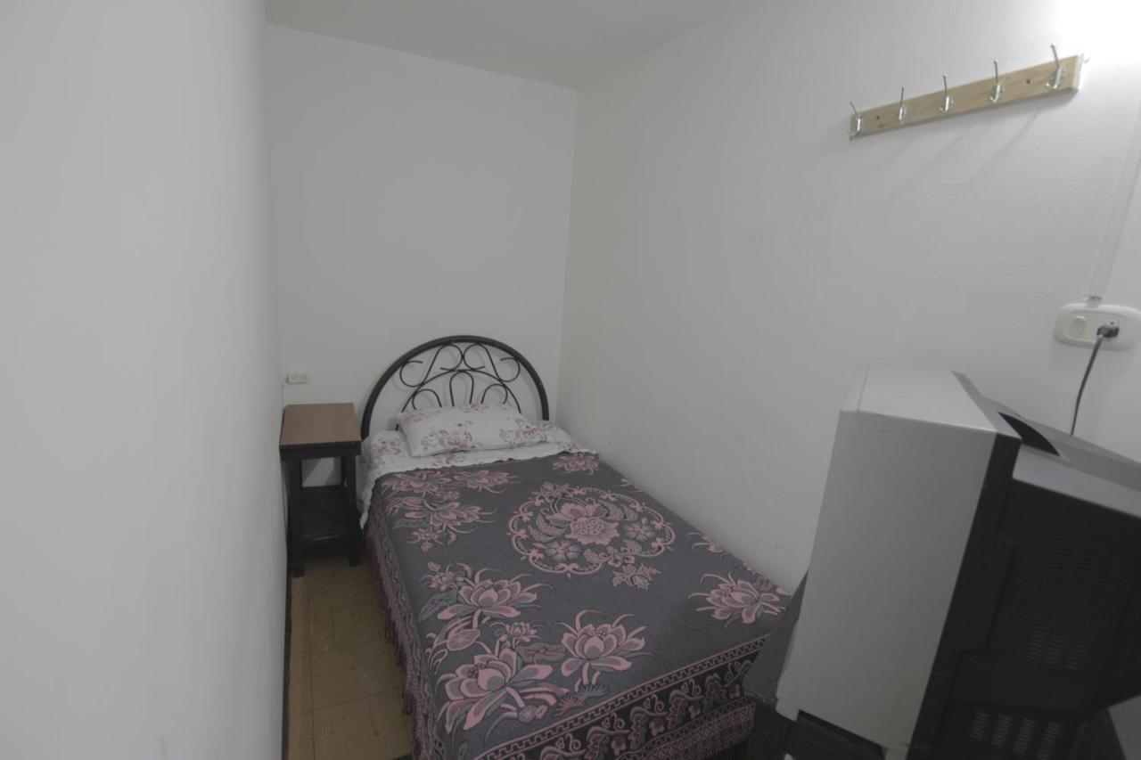 Hospedaje Solianka ボゴタ エクステリア 写真