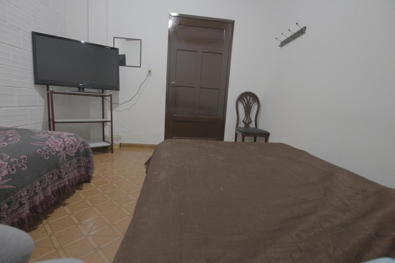 Hospedaje Solianka ボゴタ エクステリア 写真
